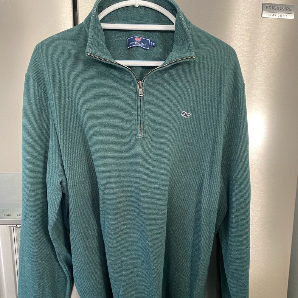 Men’s quartered zip pullover.